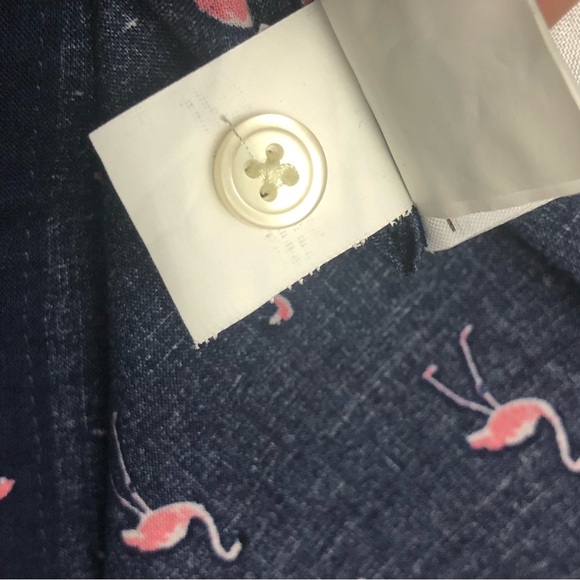 ⚜️GAP Women’s Shirt Navy Blue with pink flamingos⚜️ - Picture 8 of 10